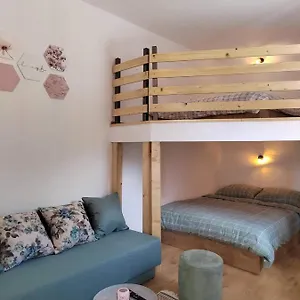 https://apartment-maio.primorje-gorskikotar.com