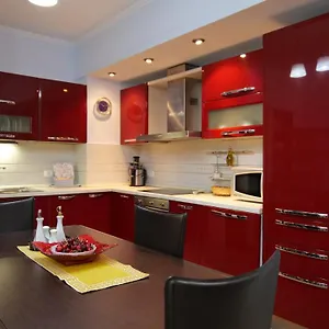 https://top-location-kristi-apartments-05.hotels-in-tirana.com